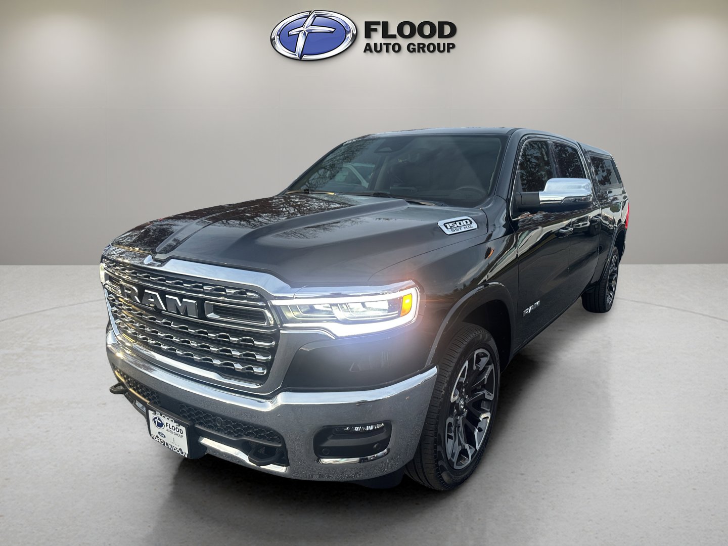 Used 2025 RAM 1500 Limited image 2