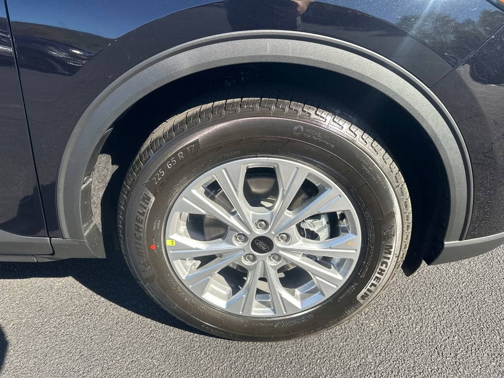 New 2026 Ford Escape Active w/ Tech Pack #1 FWD image 10
