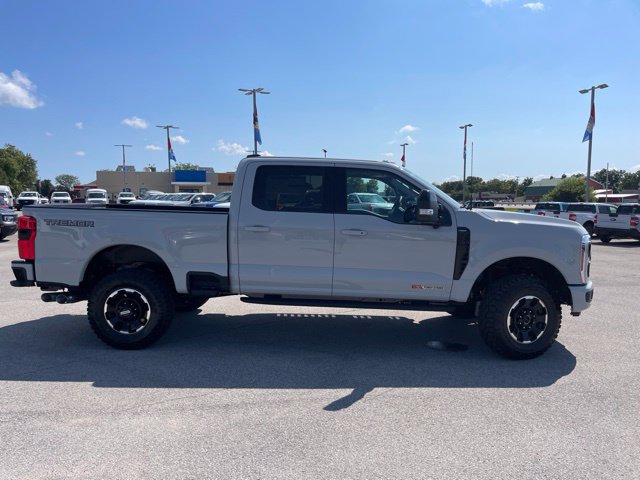 New 2026 Ford F250 Lariat w/ Tremor Off-Road Package AWD/4WD image 21