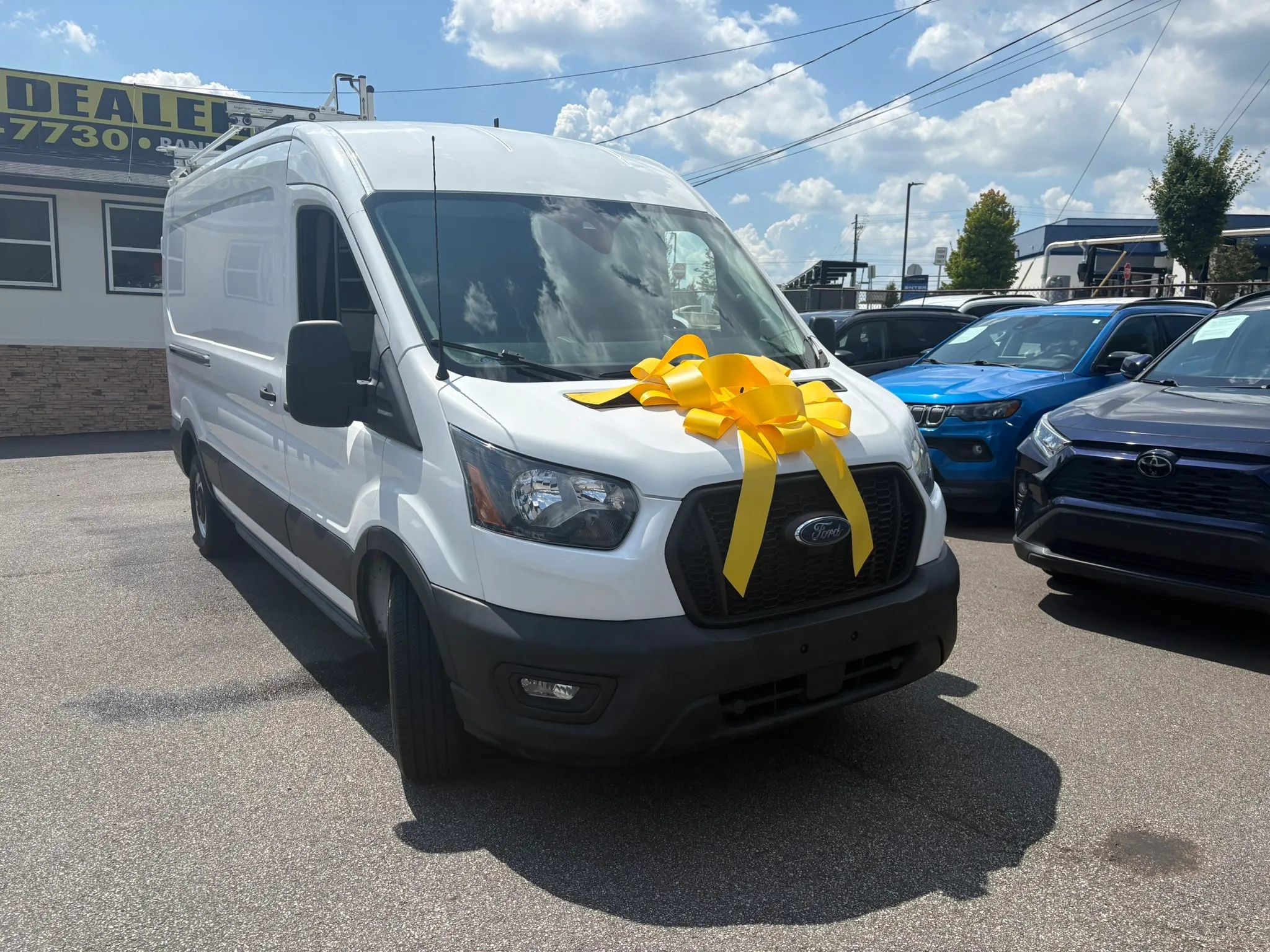 Used 2021 Ford Transit 250 Medium Roof w/ Load Area Protection Package RWD image 9