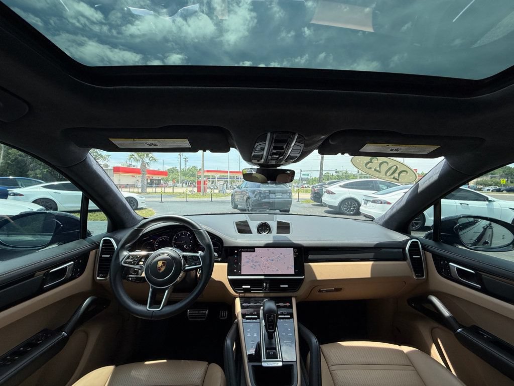 Used 2023 Porsche Cayenne GTS AWD/4WD image 23