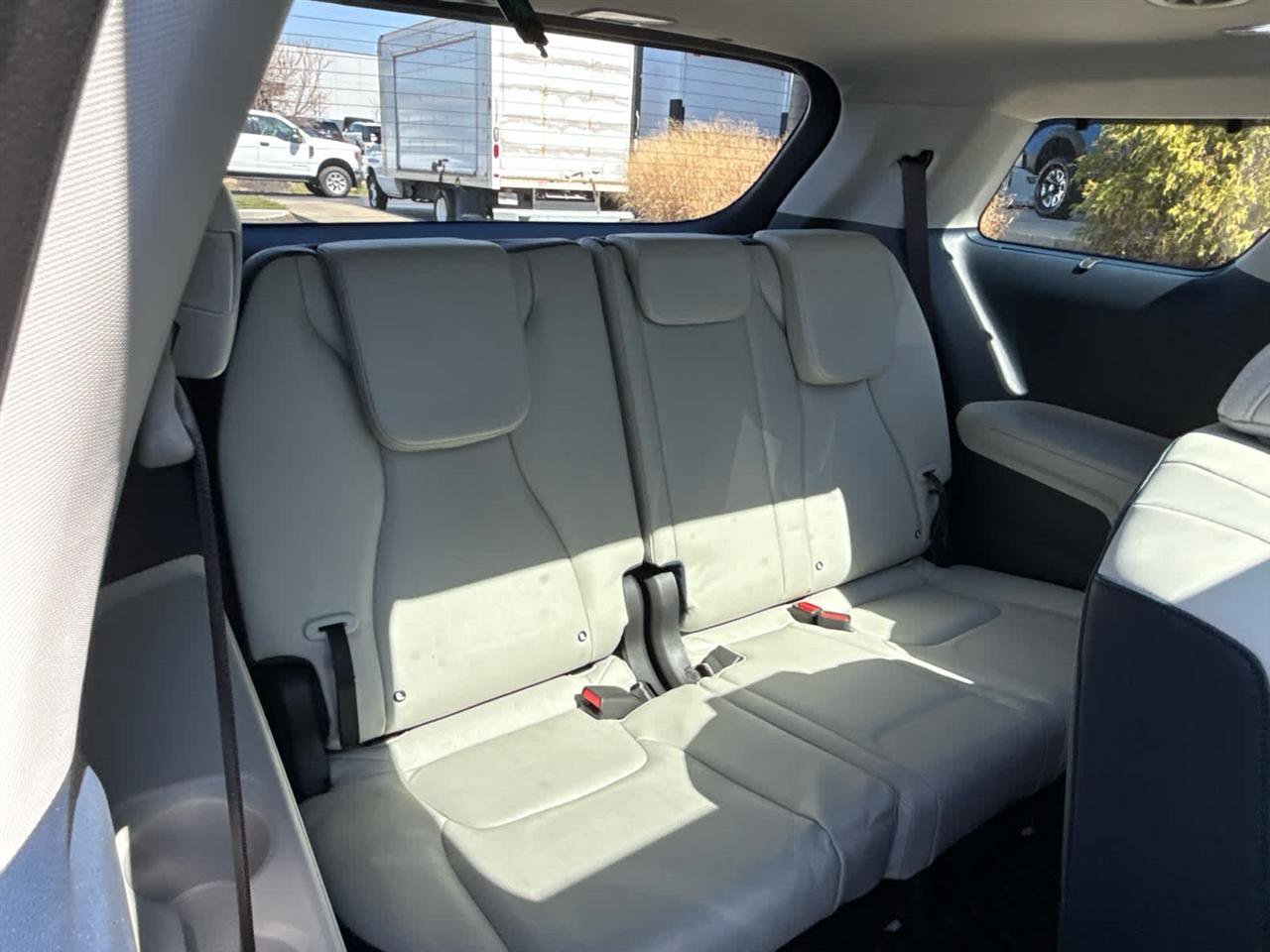 Used 2026 Kia Carnival SX image 30