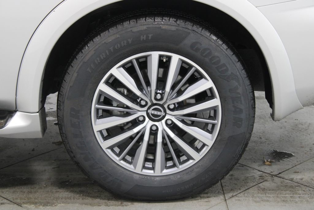 Used 2024 Nissan Armada SL image 18