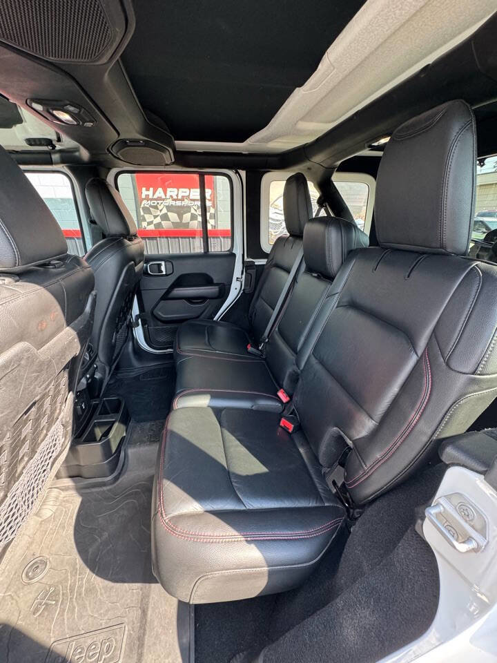 Used 2018 Jeep Wrangler Unlimited Rubicon image 16