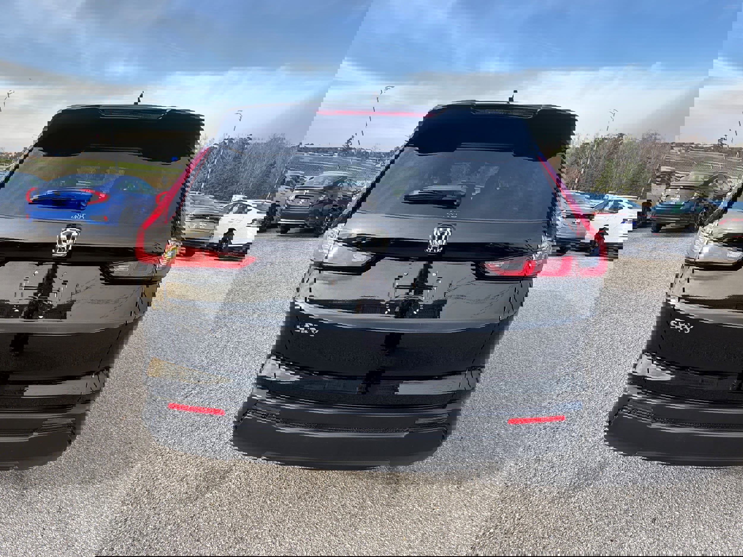 Used 2025 Honda CR-V LX image 6