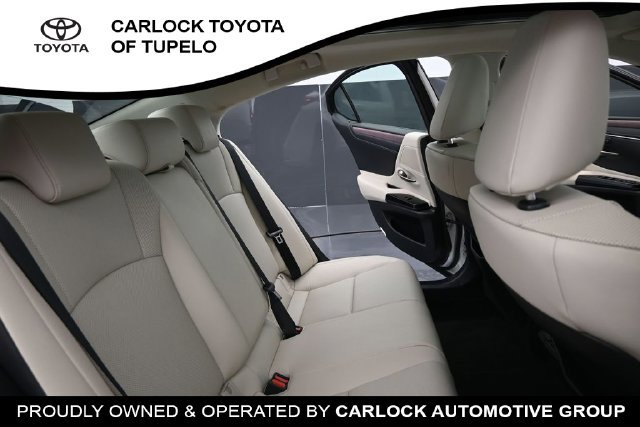 Used 2024 Lexus ES 350 w/ Premium Package FWD image 50