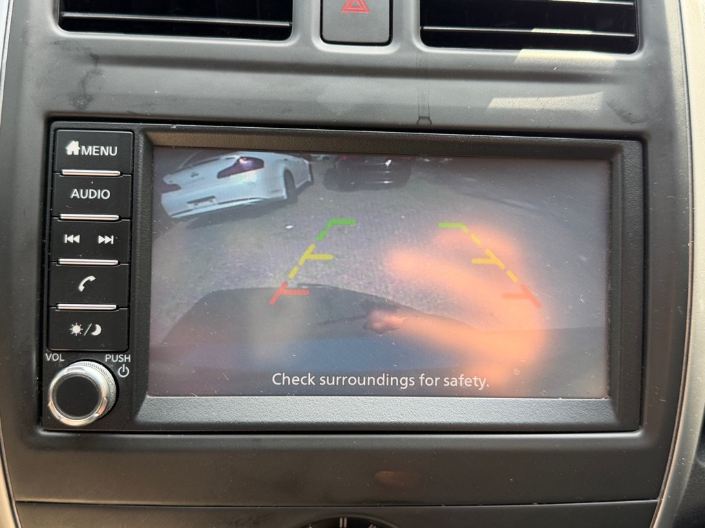Used 2019 Nissan Versa Note SV FWD image 25