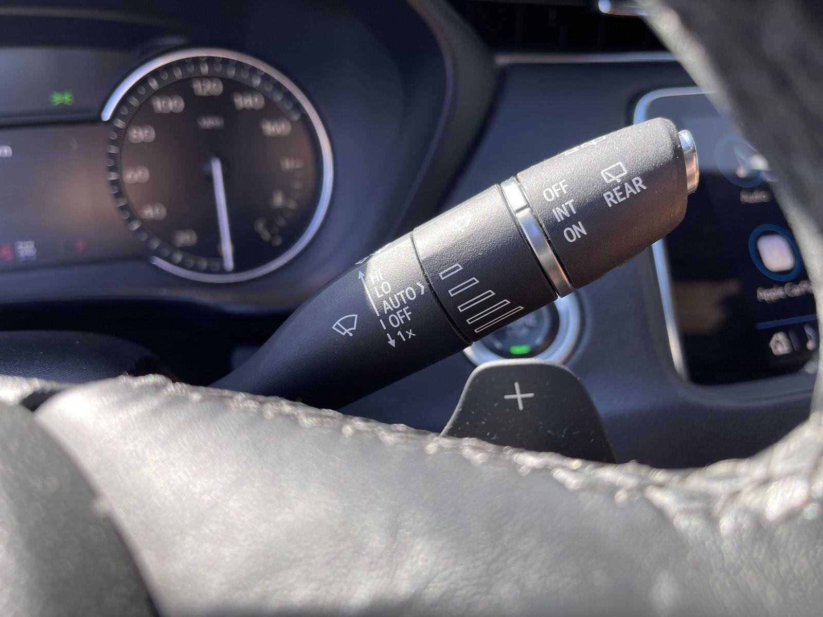 Used 2019 Cadillac XT4 Premium Luxury w/ Enhanced Visibility Package image 20