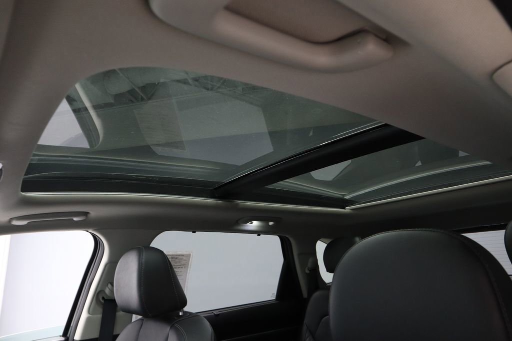 Used 2023 Kia Sorento SX Prestige image 37