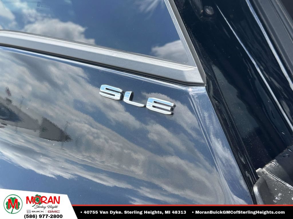 Certified 2023 GMC Terrain SLE w/ Driver Convenience Package FWD image 11