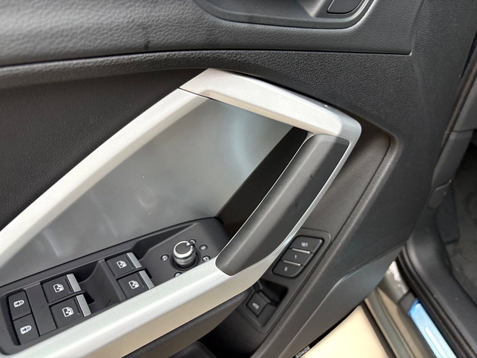 New 2025 Audi Q3 2.0T Premium Plus image 27