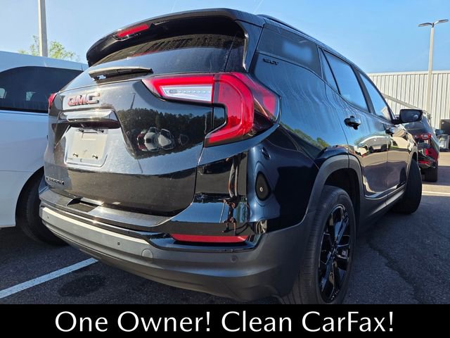 Used 2022 GMC Terrain SLT w/ Elevation Edition image 4