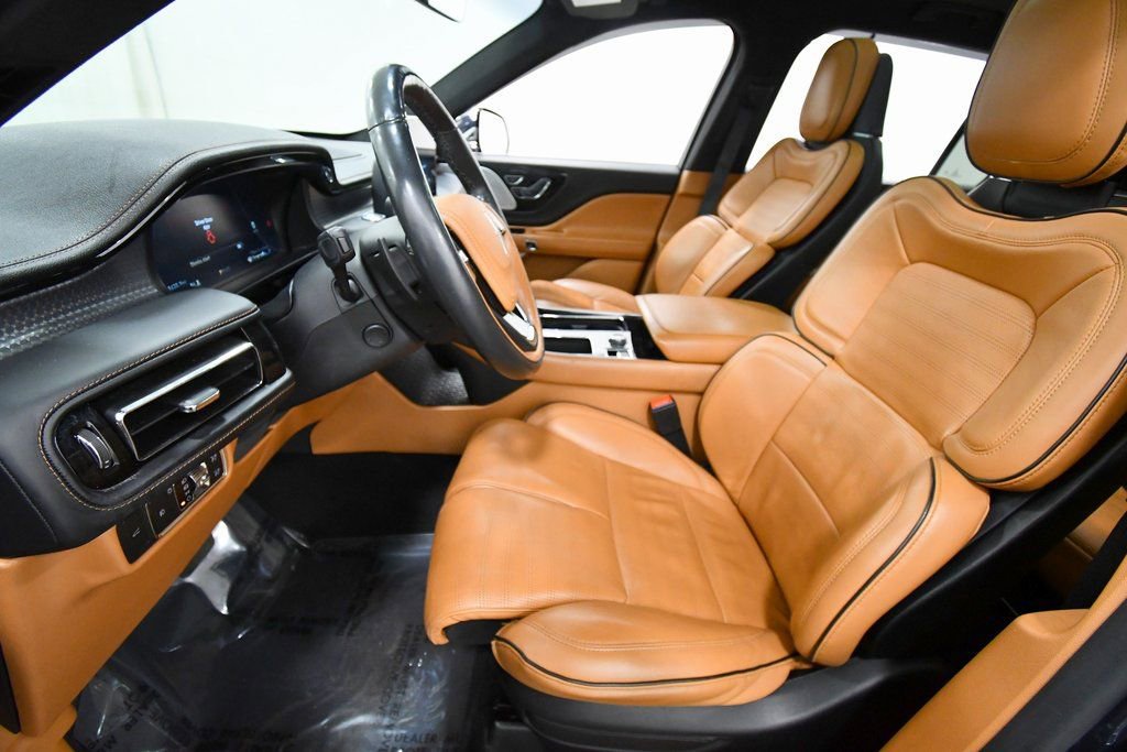 Used 2022 Lincoln Aviator Black Label w/ Dynamic Handling Package image 15