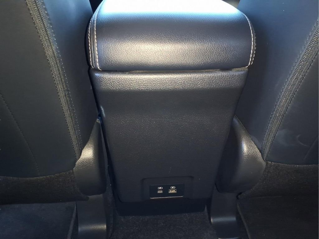 Used 2025 Mitsubishi Eclipse Cross SE image 18