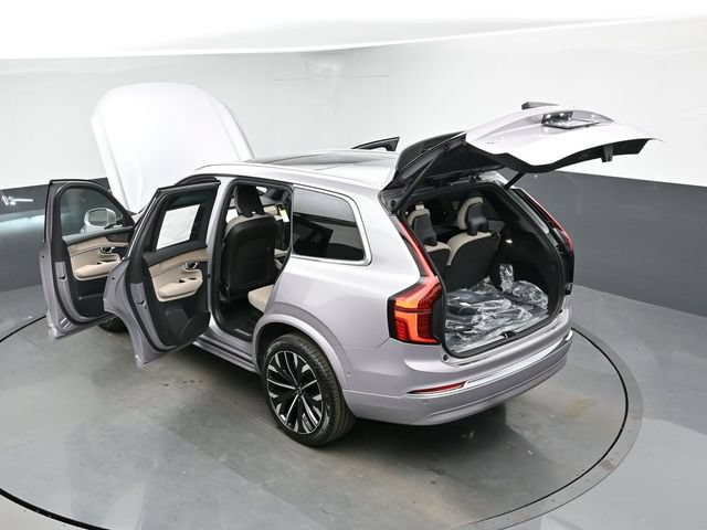 New 2026 Volvo XC90 T8 Plus w/ Protection Package Premier AWD/4WD image 53