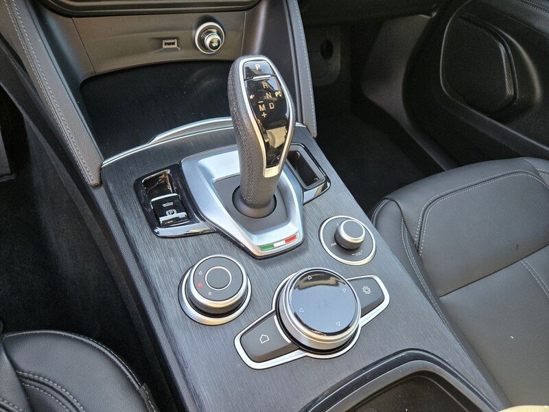 Used 2024 Alfa Romeo Stelvio Sprint AWD/4WD image 22