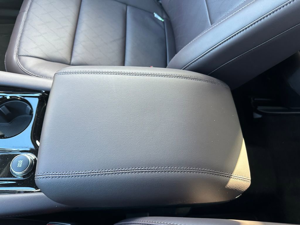 New 2025 Ford Explorer Platinum image 74