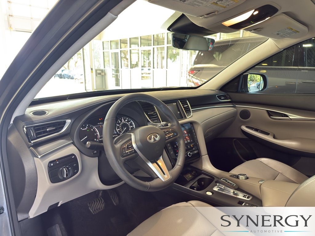 Certified 2023 INFINITI QX50 Luxe FWD image 24