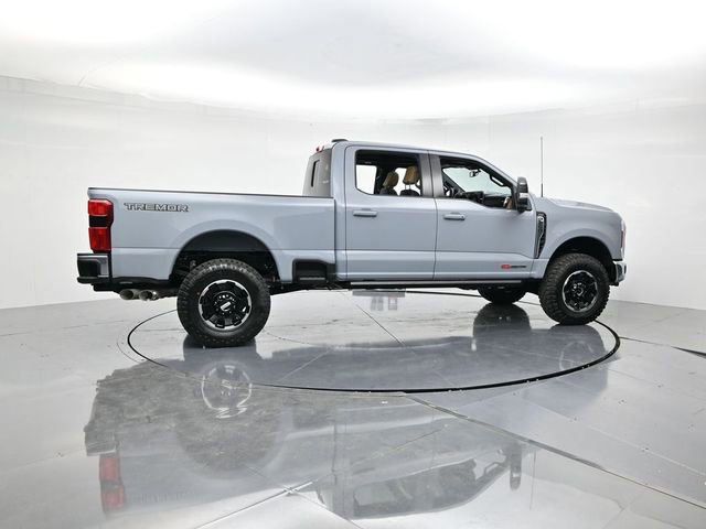 New 2026 Ford F250 Lariat w/ Tremor Off-Road Package image 3