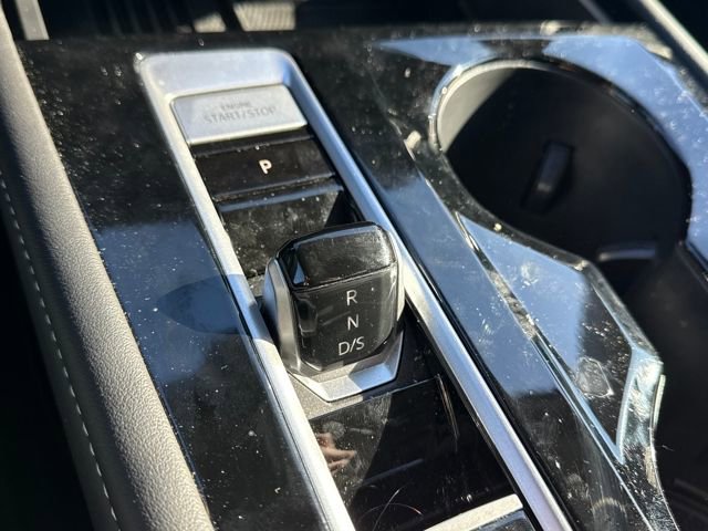 Used 2025 Volkswagen Atlas SEL image 23