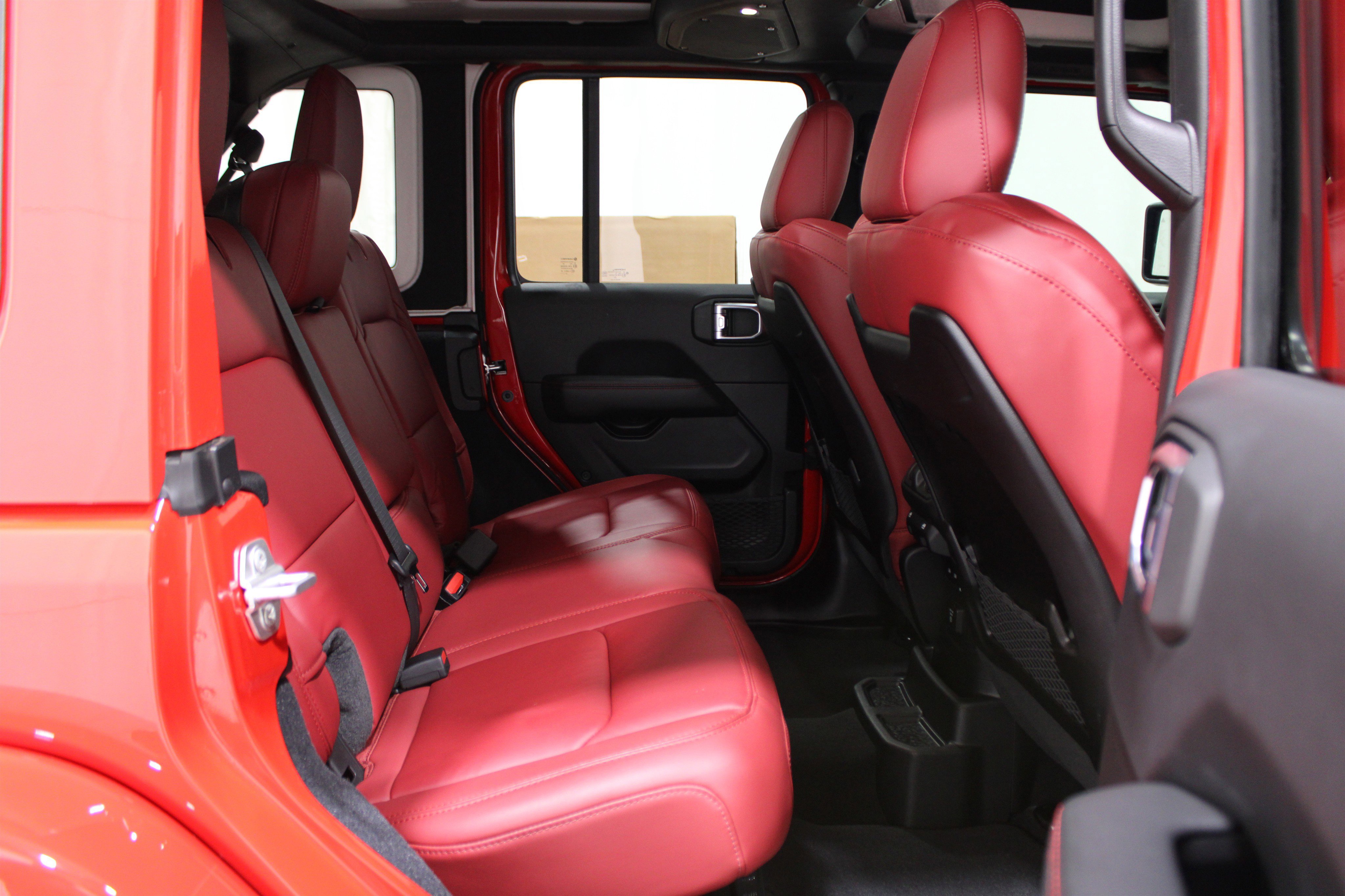 Used 2024 Jeep Wrangler Unlimited Rubicon 392 image 29