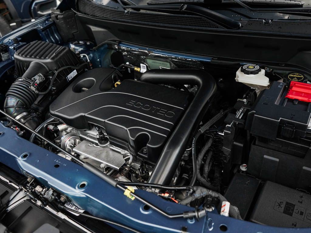 New 2027 Chevrolet Equinox LT FWD image 7