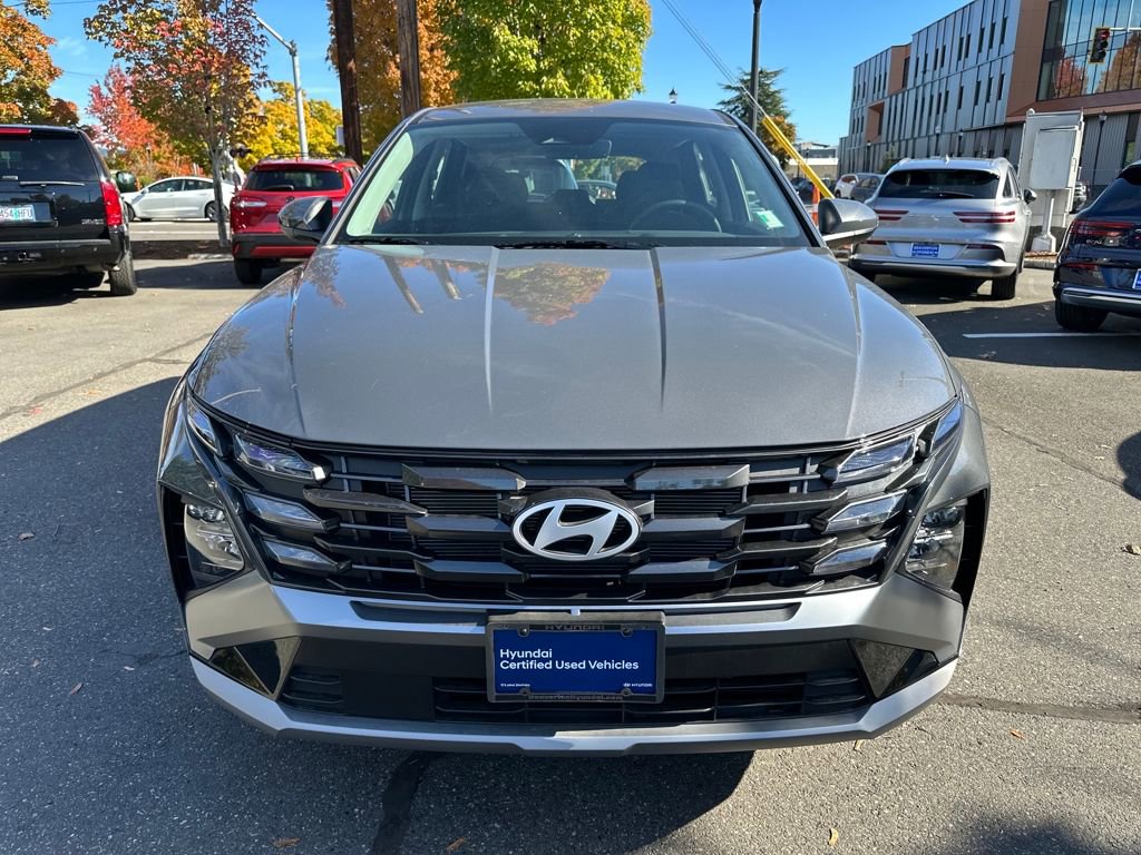 Certified 2025 Hyundai Tucson SE image 9