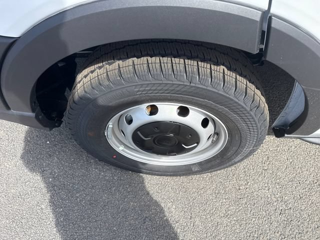 New 2026 Ford Transit 250 148 Medium Roof RWD image 15