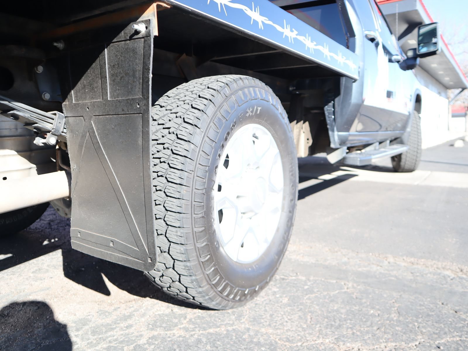 Used 2020 Chevrolet Silverado 3500 LTZ AWD/4WD image 5