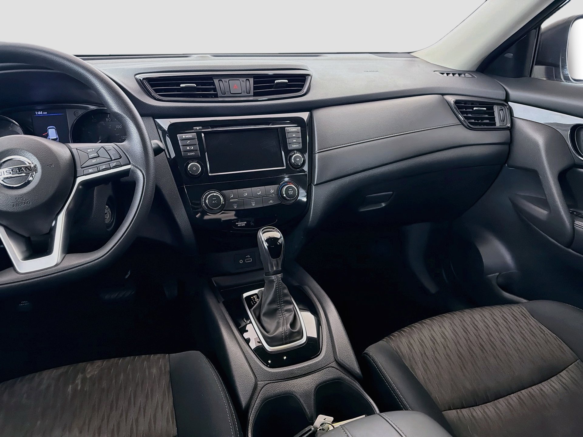 Used 2018 Nissan Rogue S FWD image 17