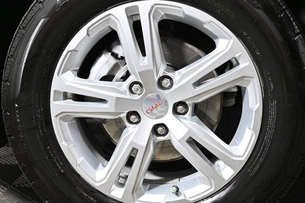 Used 2018 GMC Terrain SLE w/ Driver Convenience Package AWD/4WD image 36