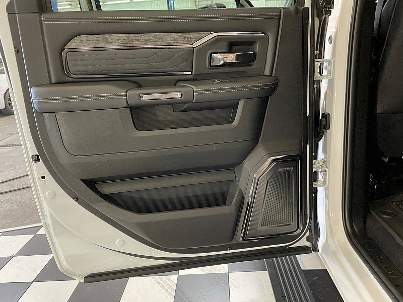 New 2027 RAM 3500 Limited AWD/4WD image 31