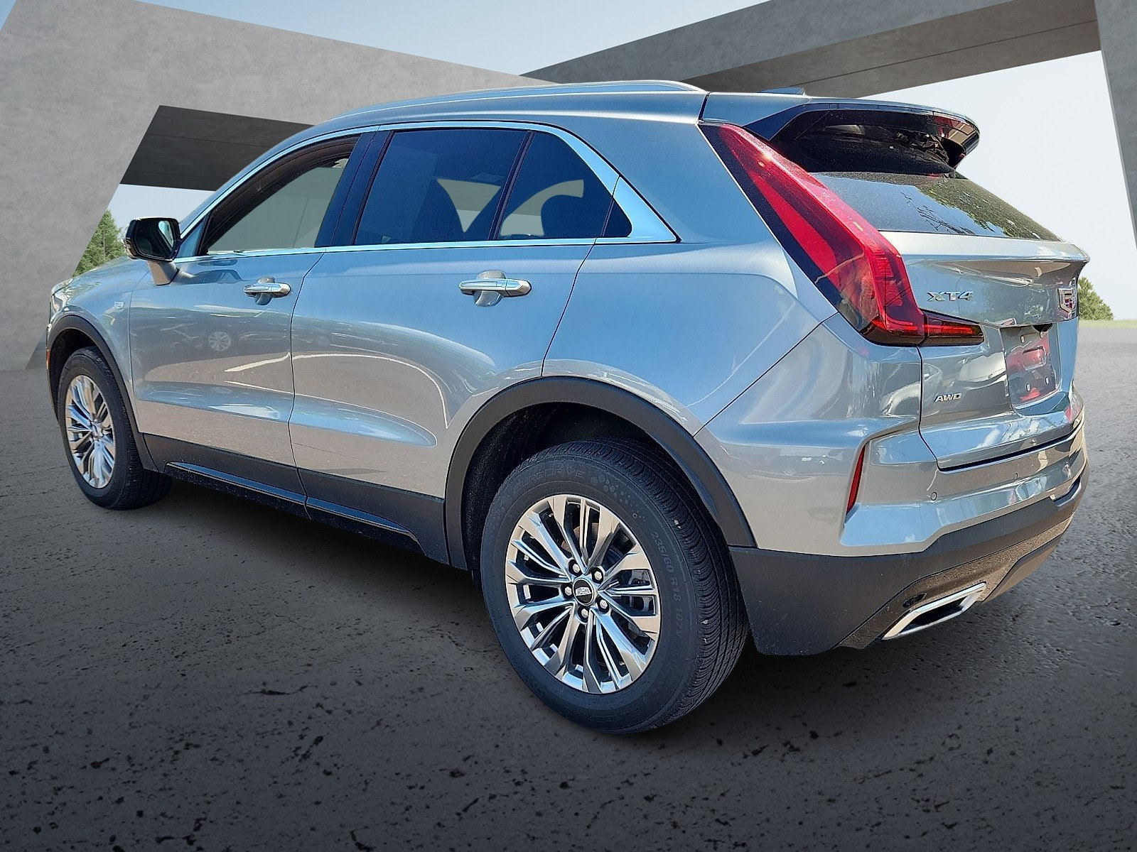 Used 2025 Cadillac XT4 Premium Luxury AWD/4WD image 4