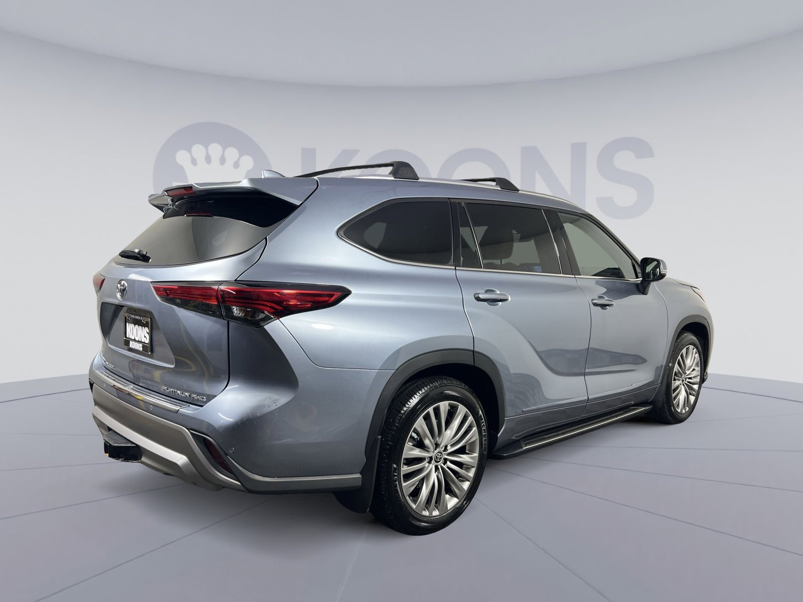 Used 2022 Toyota Highlander Platinum image 7