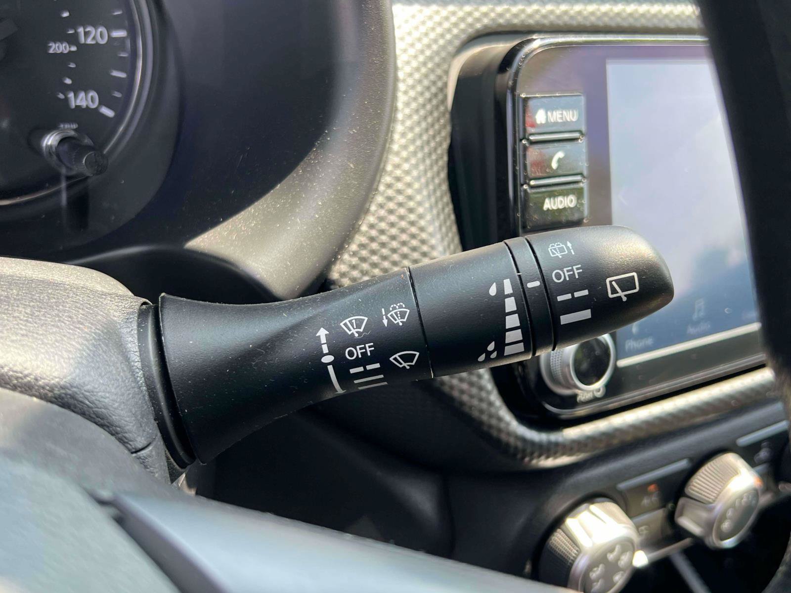 Used 2024 Nissan Kicks SV FWD image 15