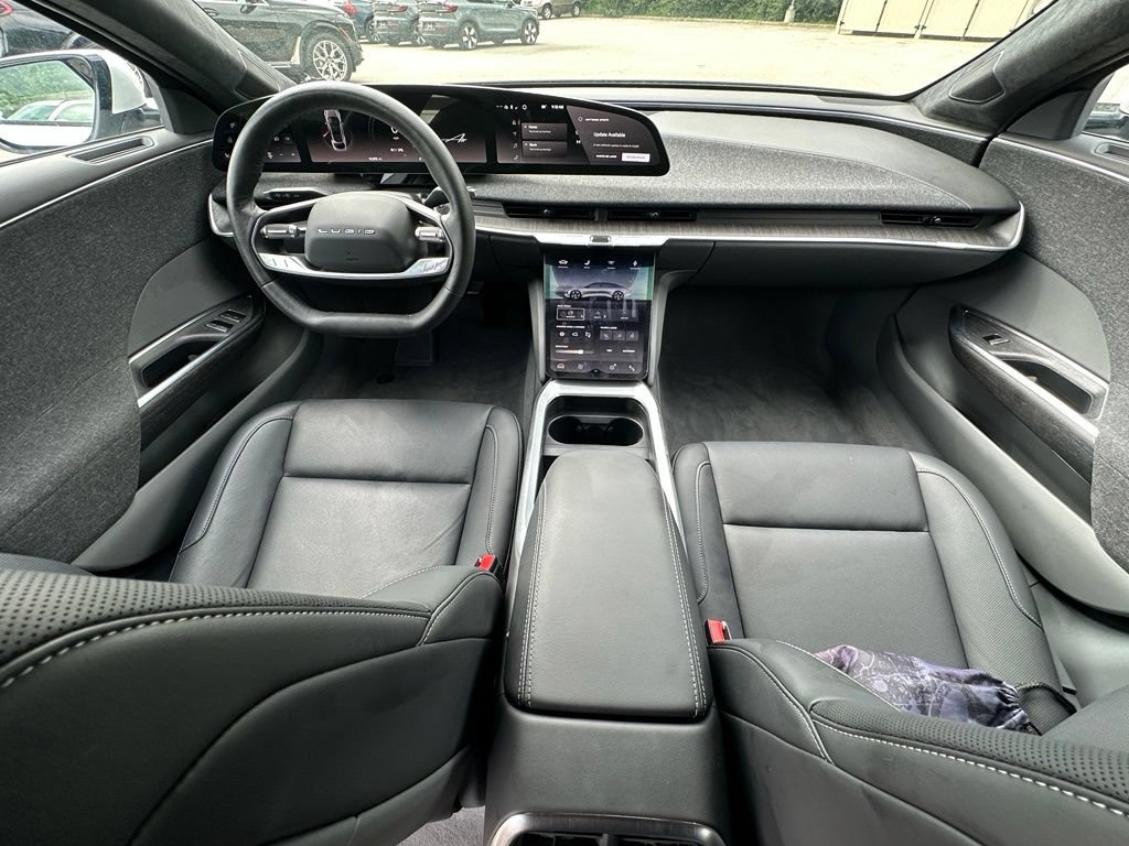 Used 2024 Lucid Air Touring AWD/4WD image 18