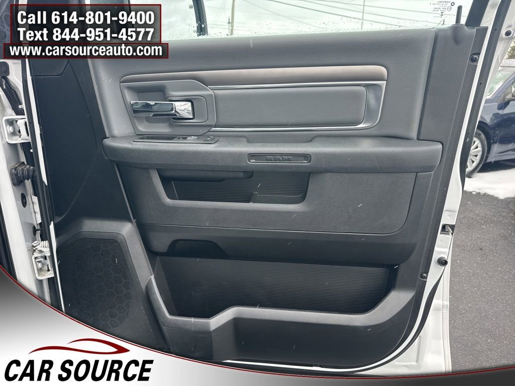 Used 2023 RAM 1500 Classic SLT AWD/4WD image 26