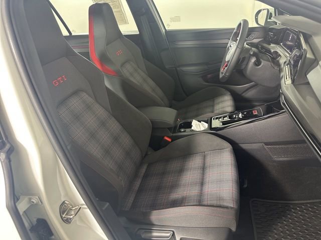 Used 2024 Volkswagen GTI SE FWD image 26