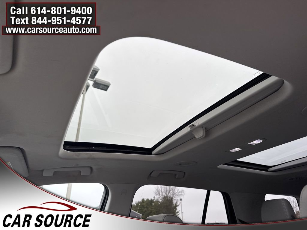 Used 2018 Chevrolet Traverse Premier image 13