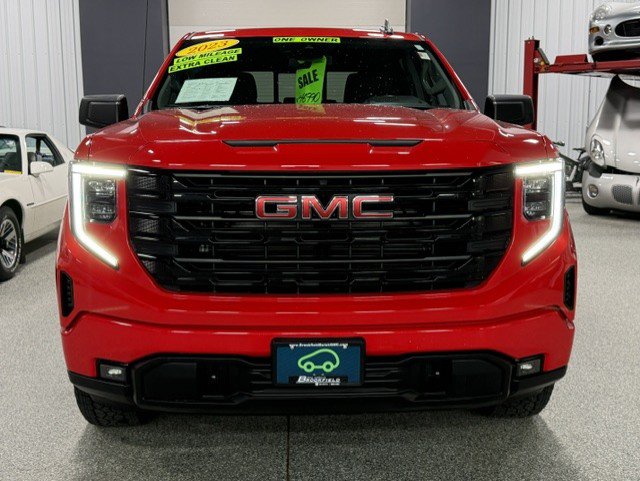 Certified 2023 GMC Sierra 1500 Elevation w/ Preferred Package AWD/4WD image 7