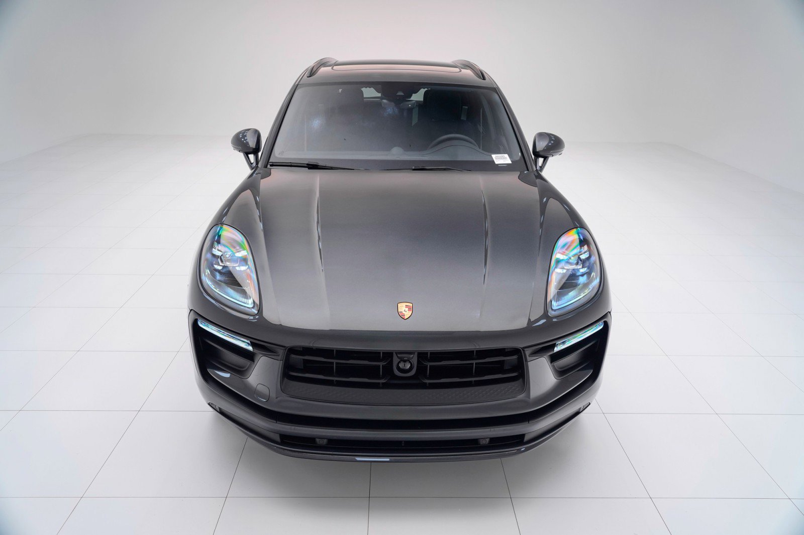 New 2026 Porsche Macan image 6