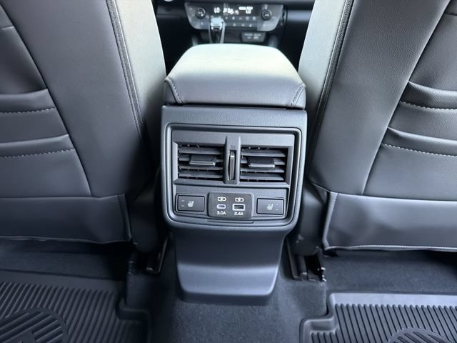 New 2026 Subaru Outback Touring AWD/4WD image 21