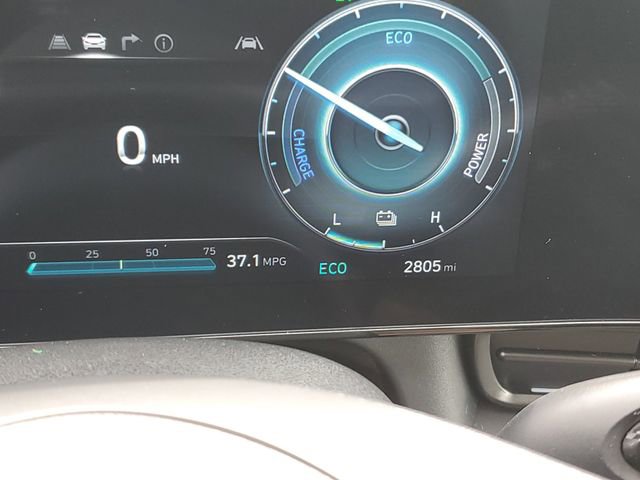 Certified 2025 Hyundai Elantra SEL FWD image 25