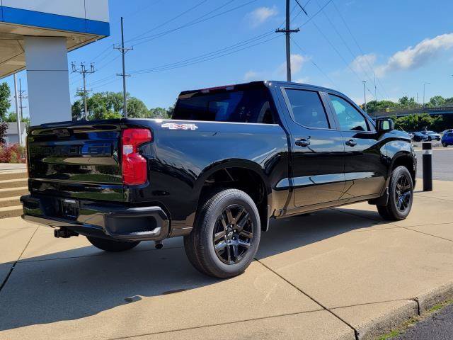 New 2026 Chevrolet Silverado 1500 RST w/ Convenience Package II AWD/4WD image 2
