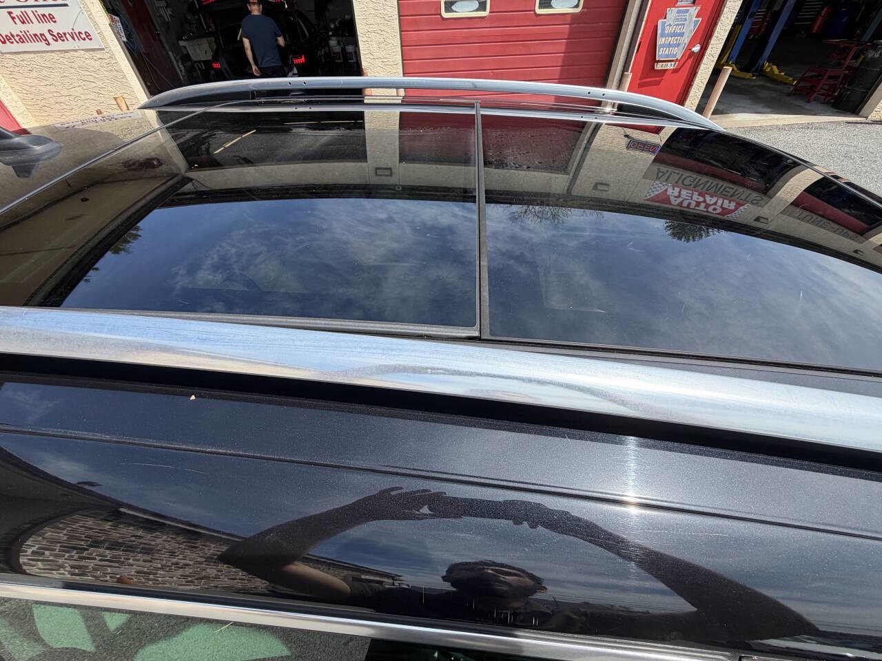 Used 2015 Volkswagen Tiguan SEL image 14