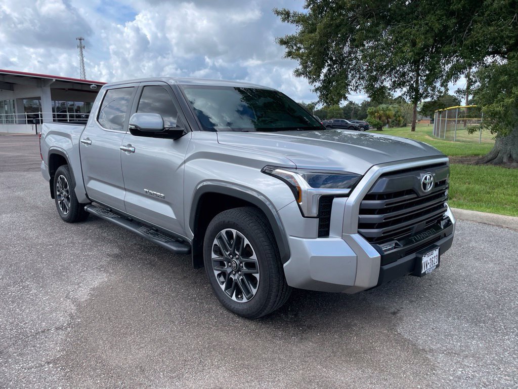 Used 2026 Toyota Tundra Limited w/ Power Package RWD image 1
