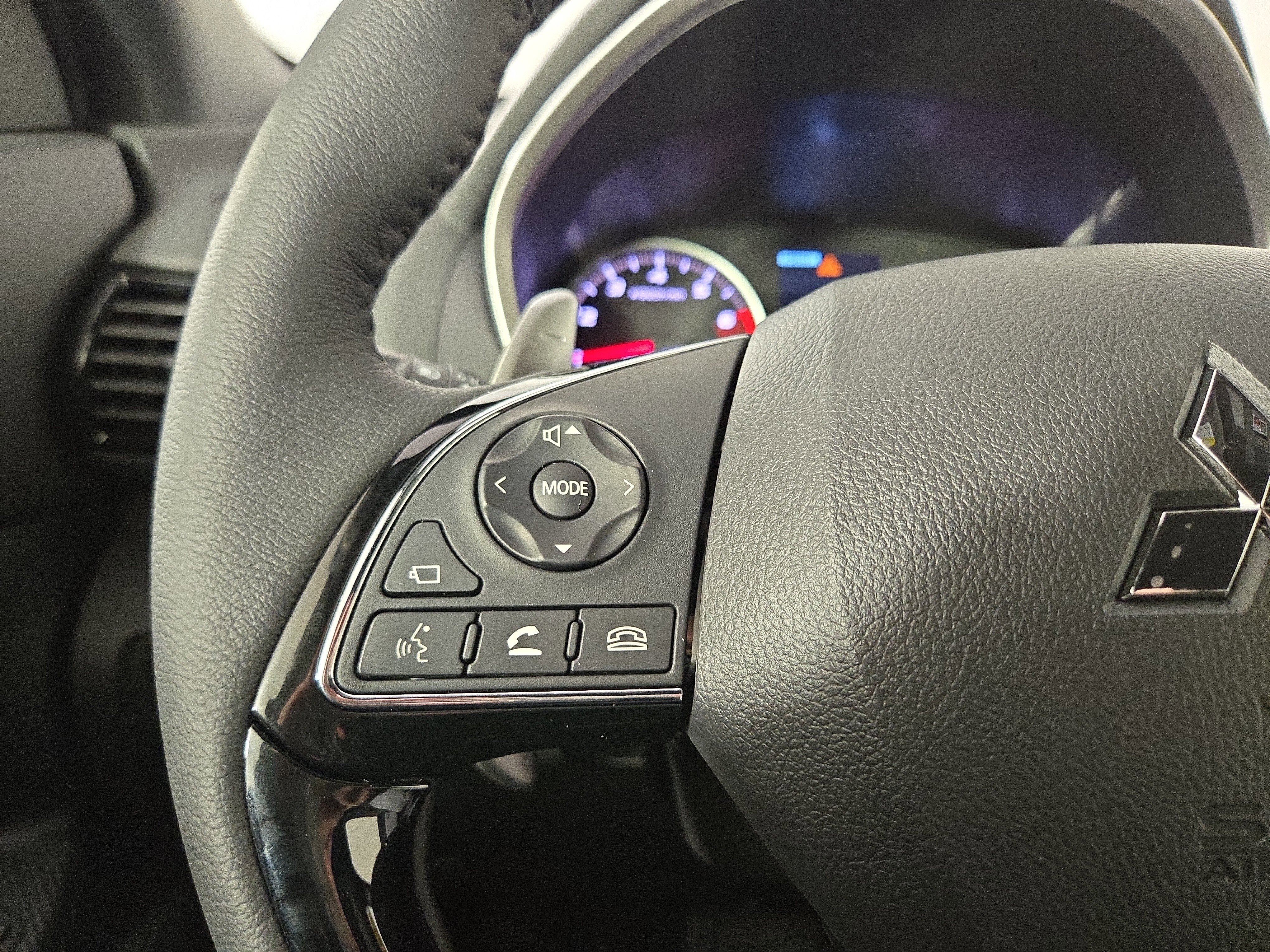 New 2026 Mitsubishi Eclipse Cross SEL image 14