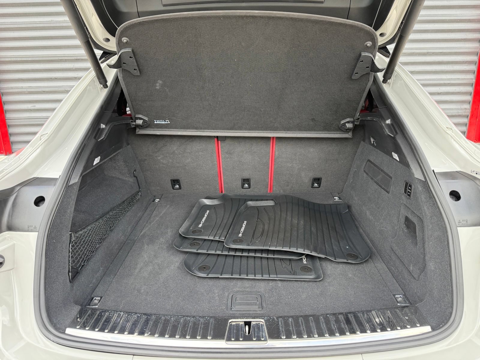 Used 2023 Porsche Cayenne GTS AWD/4WD image 23