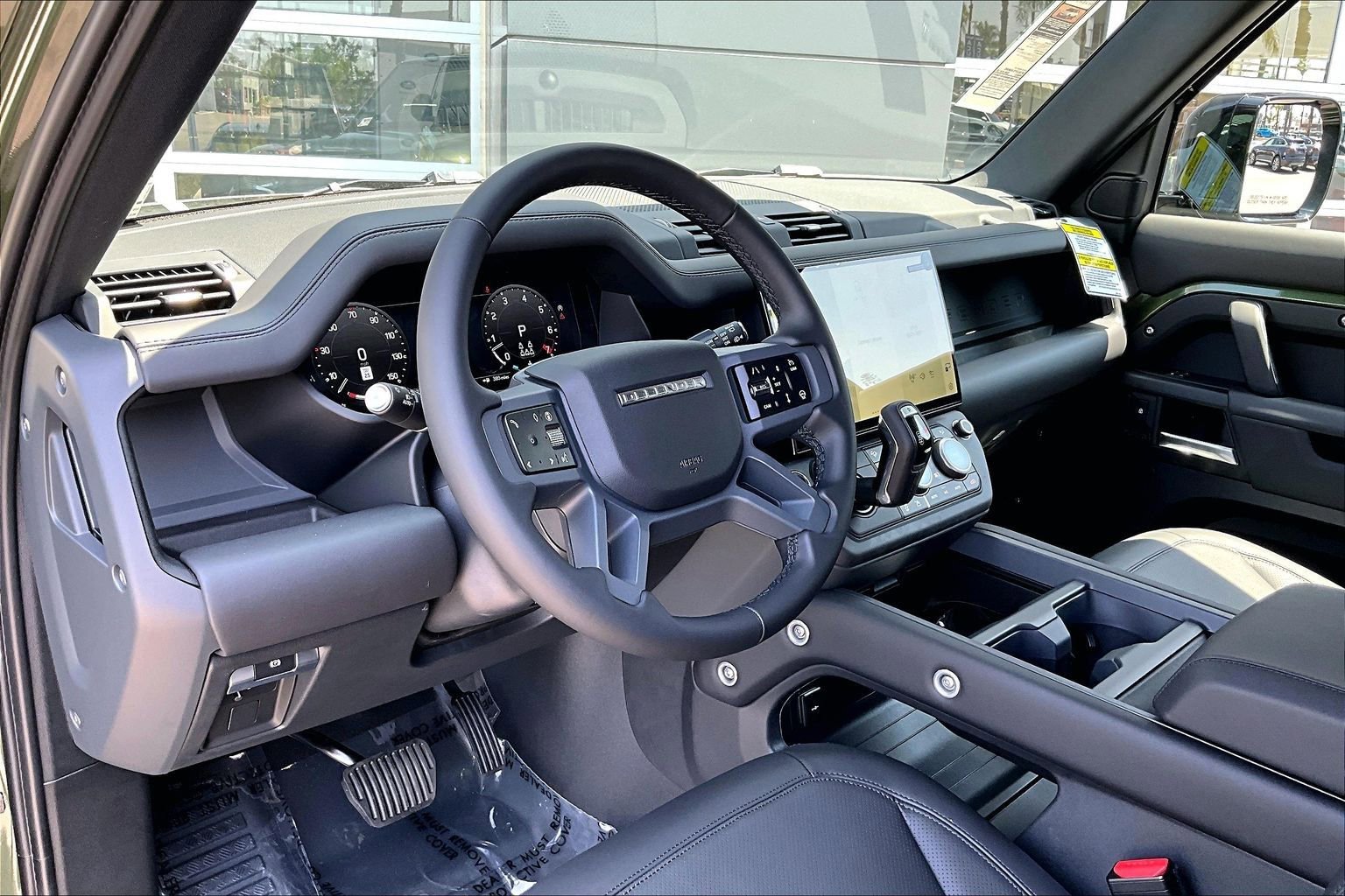 New 2026 Land Rover Defender 130 X-Dynamic SE AWD/4WD image 6