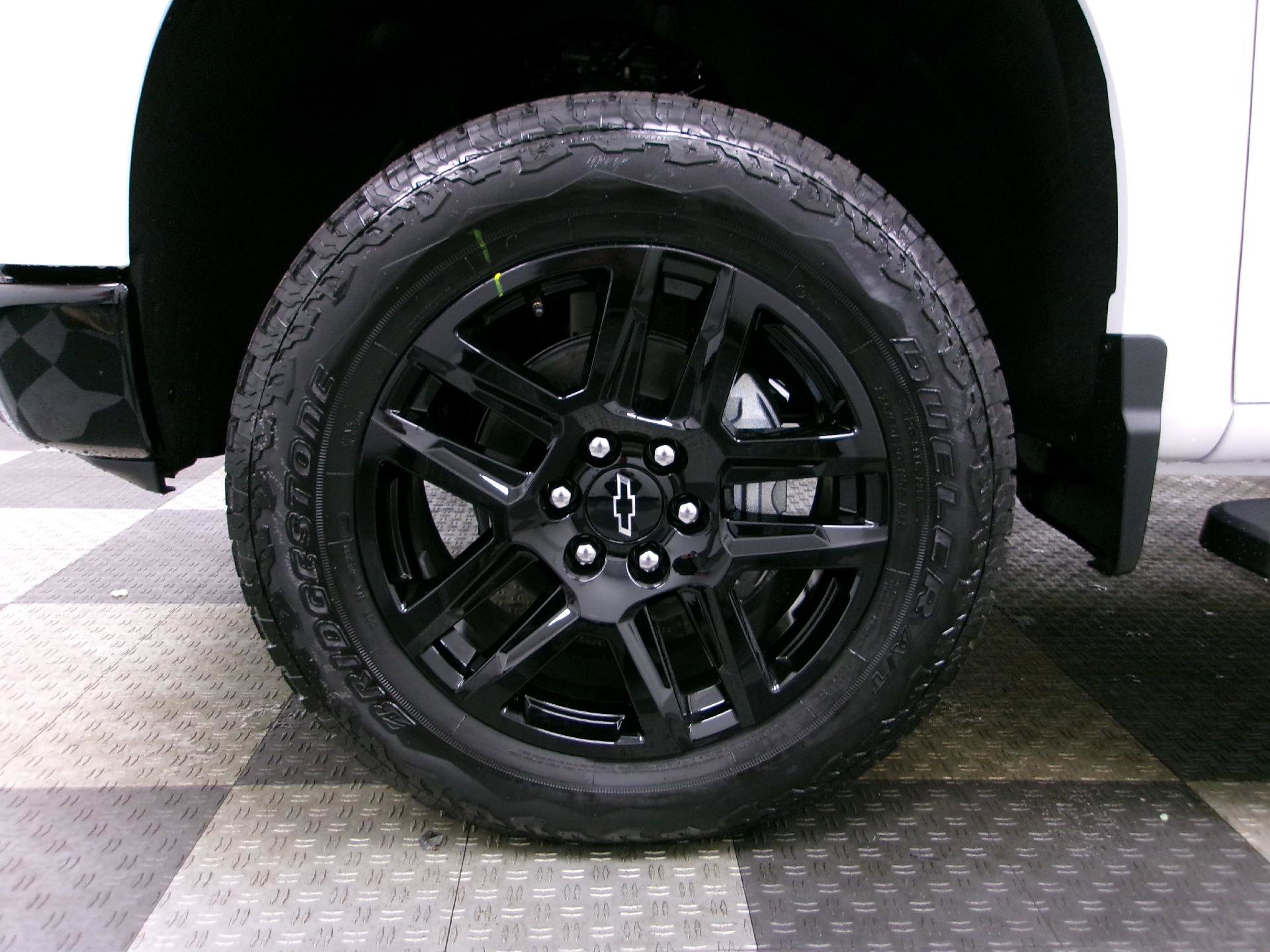 New 2026 Chevrolet Silverado 1500 LT Trail Boss w/ LT Trail Boss Premium Package AWD/4WD image 16